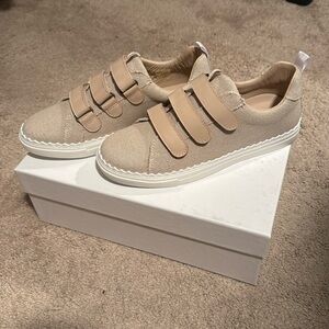 Chloe Kids Taupe Velcro Sneakers